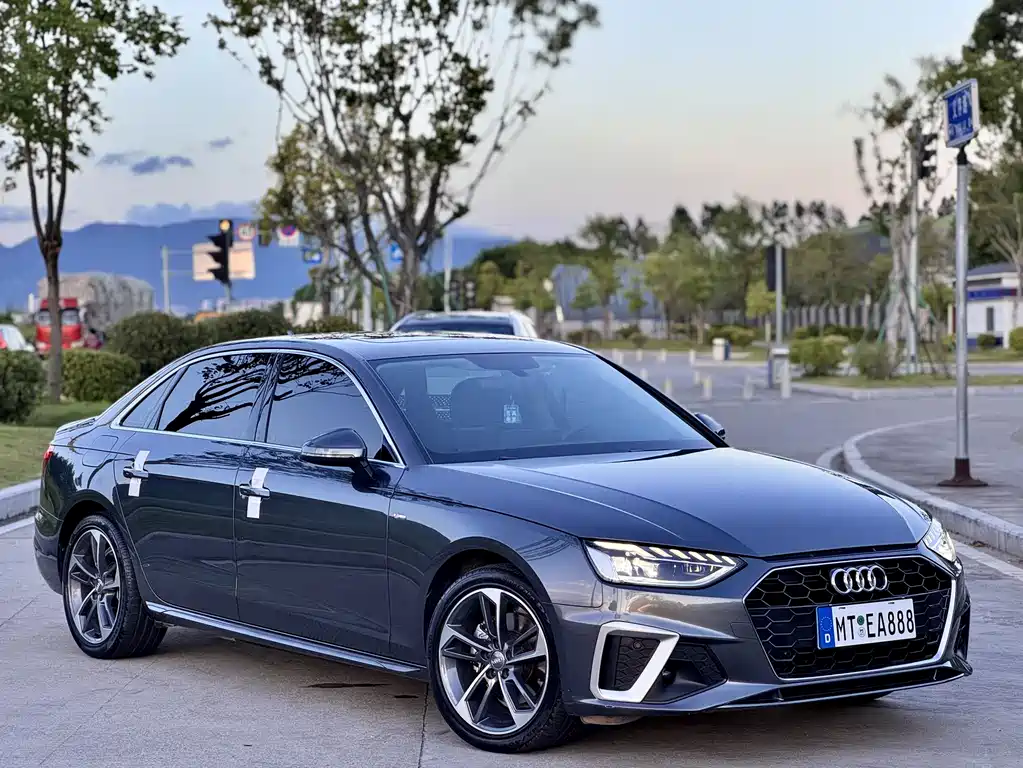 Audi A4L 2020 40 TFSI Fashionable and Dynamic купить на сайте DeffCars
