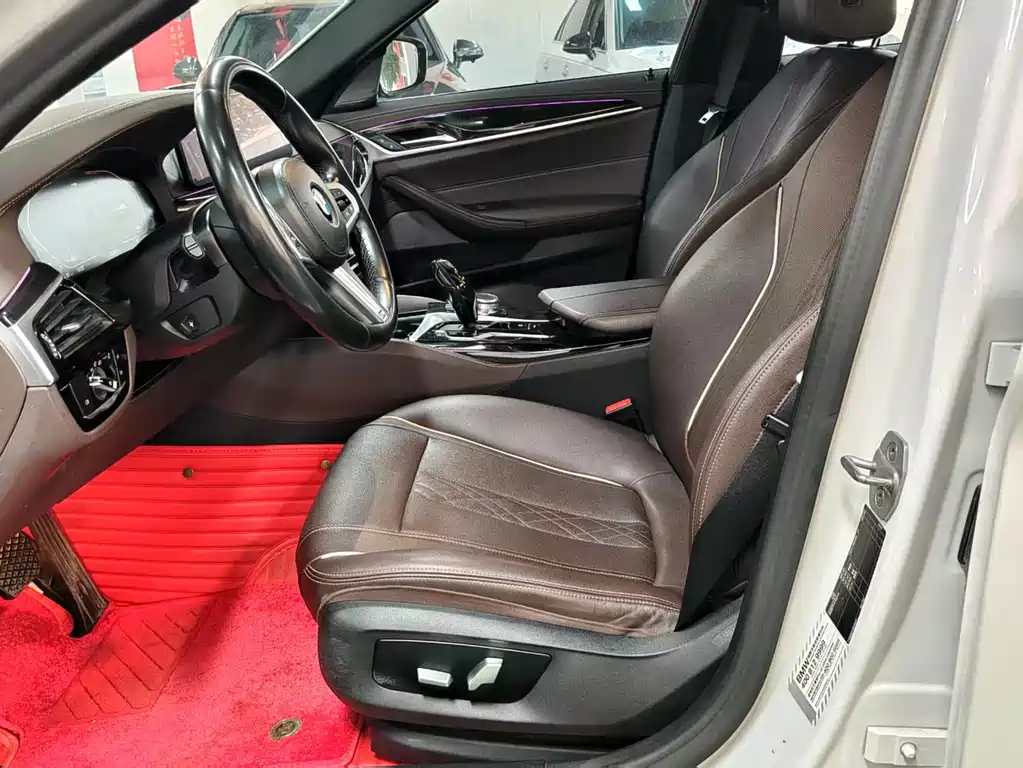 BMW 5 Series 2021 525Li M Sports Package купить на сайте DeffCars
