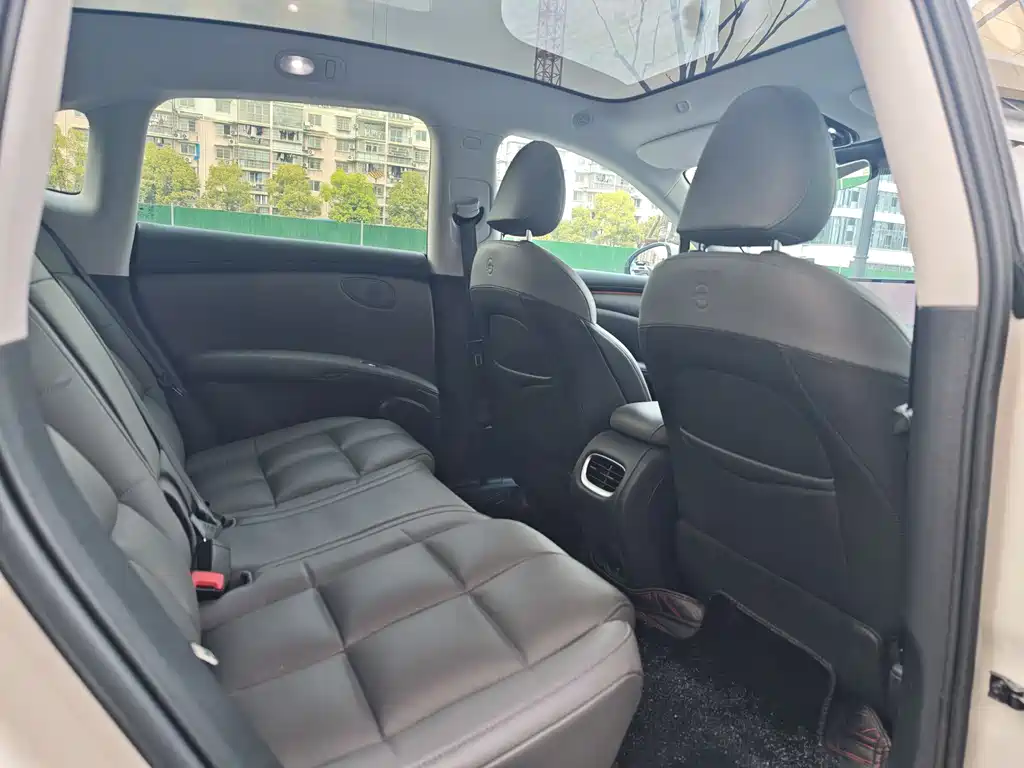 Zhiji LS6 2023 Max Standard Edition купить на сайте DeffCars