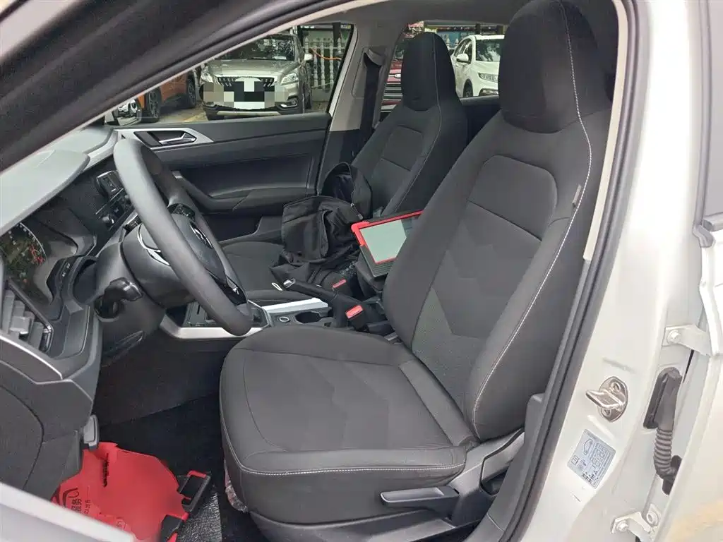 Polo 2019 Plus 1.5L Automatic Panoramic Enjoyment Edition купить на сайте DeffCars