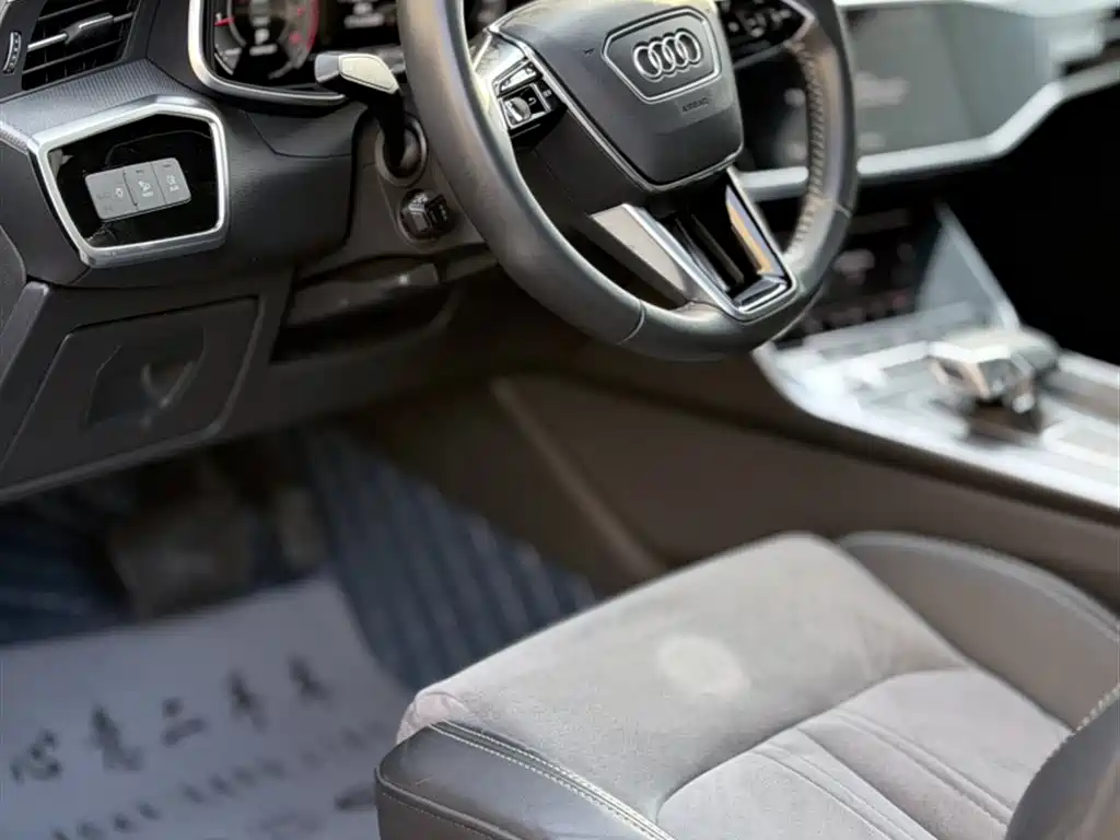 Audi A6L 2019 45 TFSI Premium Dynamic Model купить на сайте DeffCars