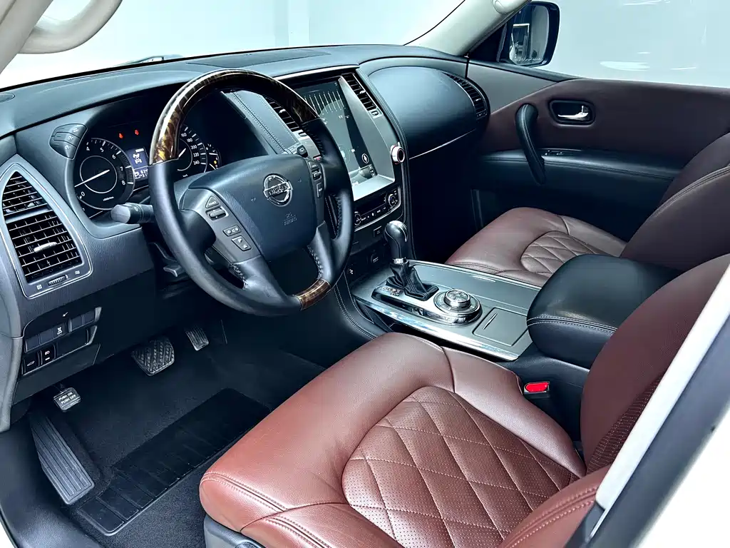 Patrol 2018 4.0L LinkedIn model купить на сайте DeffCars