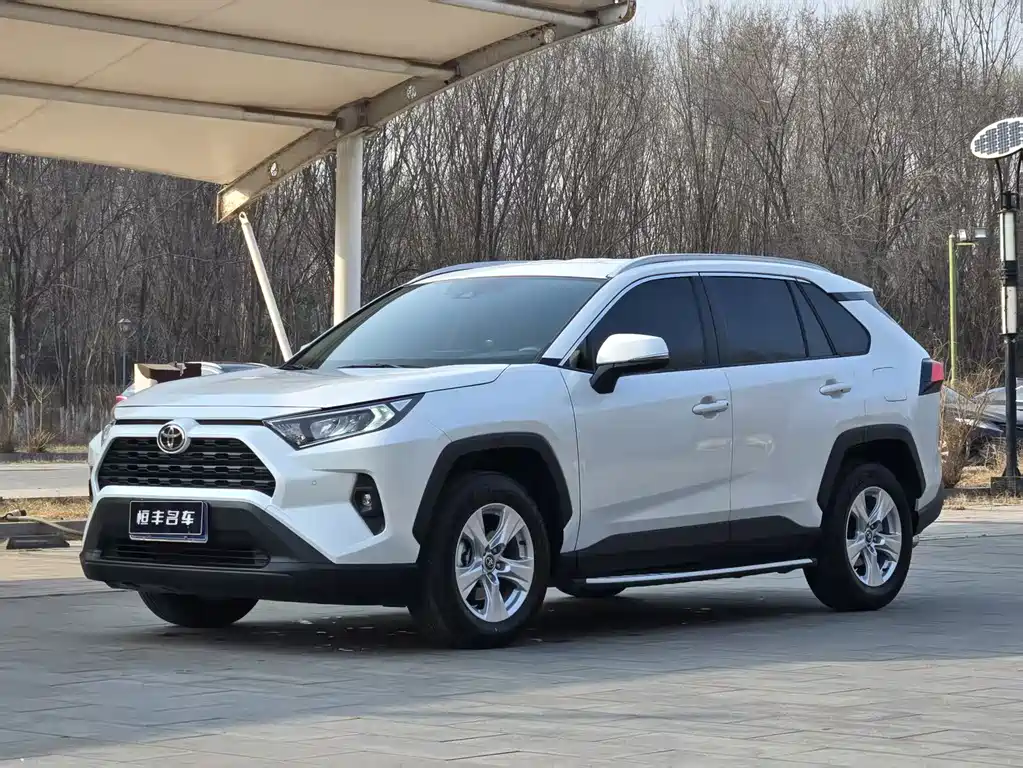 RAV4 Rongfang 2024 2.0L CVT two-wheel drive urban version купить на сайте DeffCars