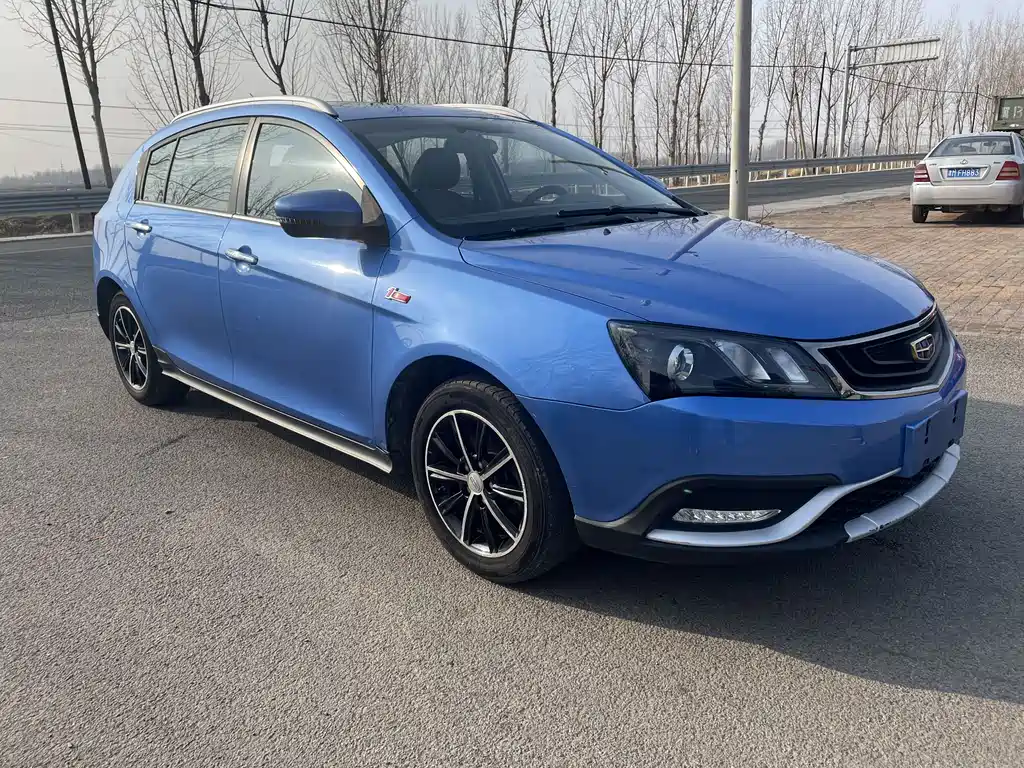 Emgrand 2017 hatchback RS million model 1.5L CVT upward version купить на сайте DeffCars