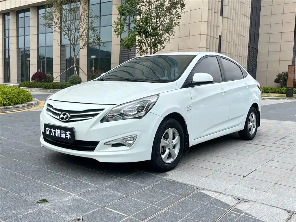 Rena 2016 1.4L automatic intelligent GLS купить на сайте DeffCars