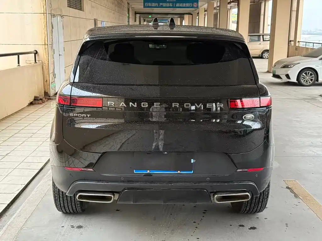 Range Rover Sport 2023 360PS S купить на сайте DeffCars