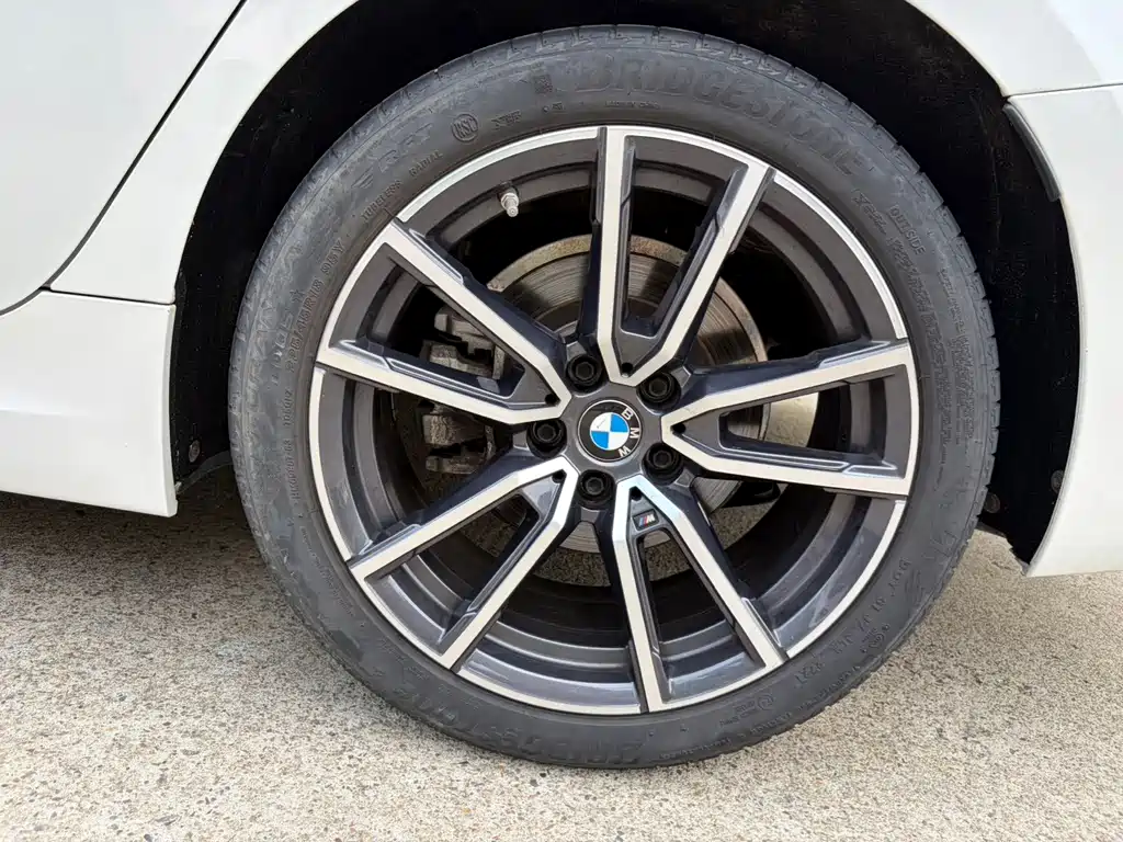 BMW 3 Series 2022 320Li M Sports Package купить на сайте DeffCars