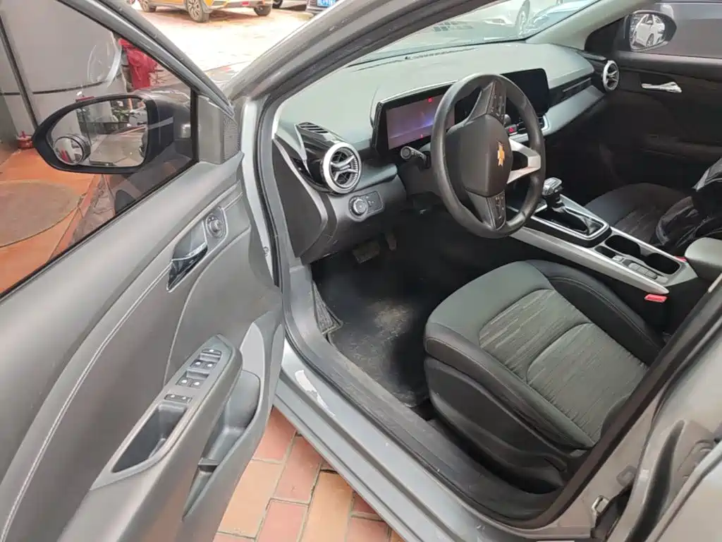 Cruze 2023 1.5L dual-clutch enjoyment version купить на сайте DeffCars