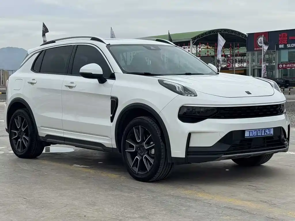Lynk & Co 01 2021 2.0TD 2WD Yao Pro купить на сайте DeffCars