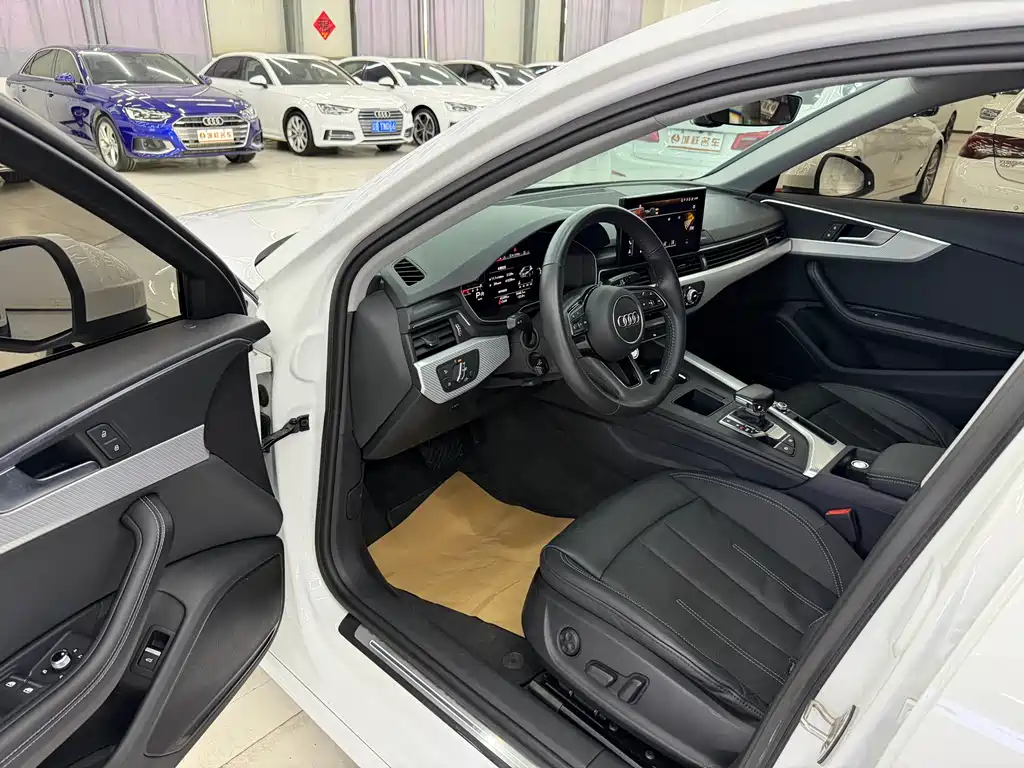 Audi A4L 2020 40 TFSI Fashionable and Elegant купить на сайте DeffCars