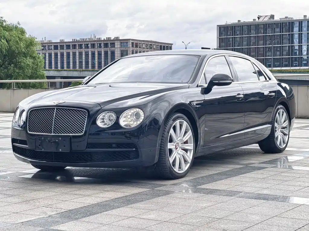Flying Spur 2017 4.0T V8 Standard Edition купить на сайте DeffCars