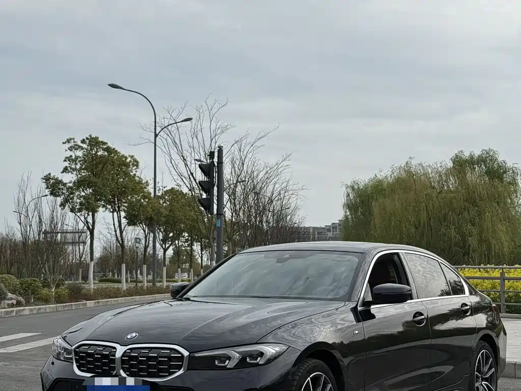 BMW 3 Series 2024 325Li M Sports Package купить на сайте DeffCars
