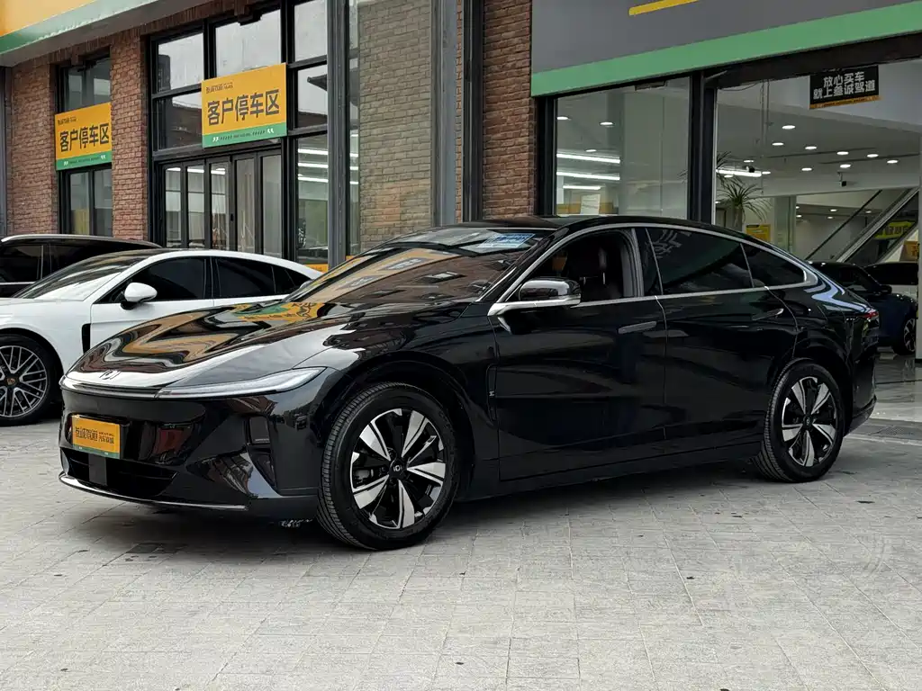 Changan Qiyuan A07 2025 extended range true fragrance version 230 luxury version купить на сайте DeffCars