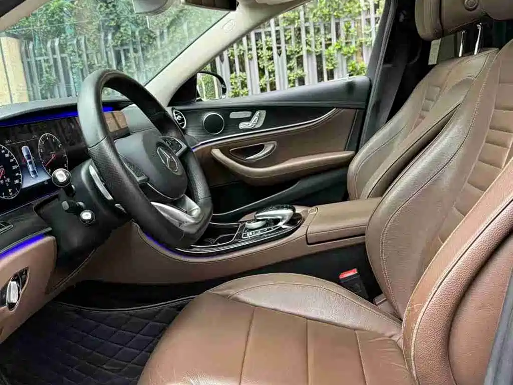 Mercedes-Benz E-Class 2017 E 320 L 4MATIC купить на сайте DeffCars