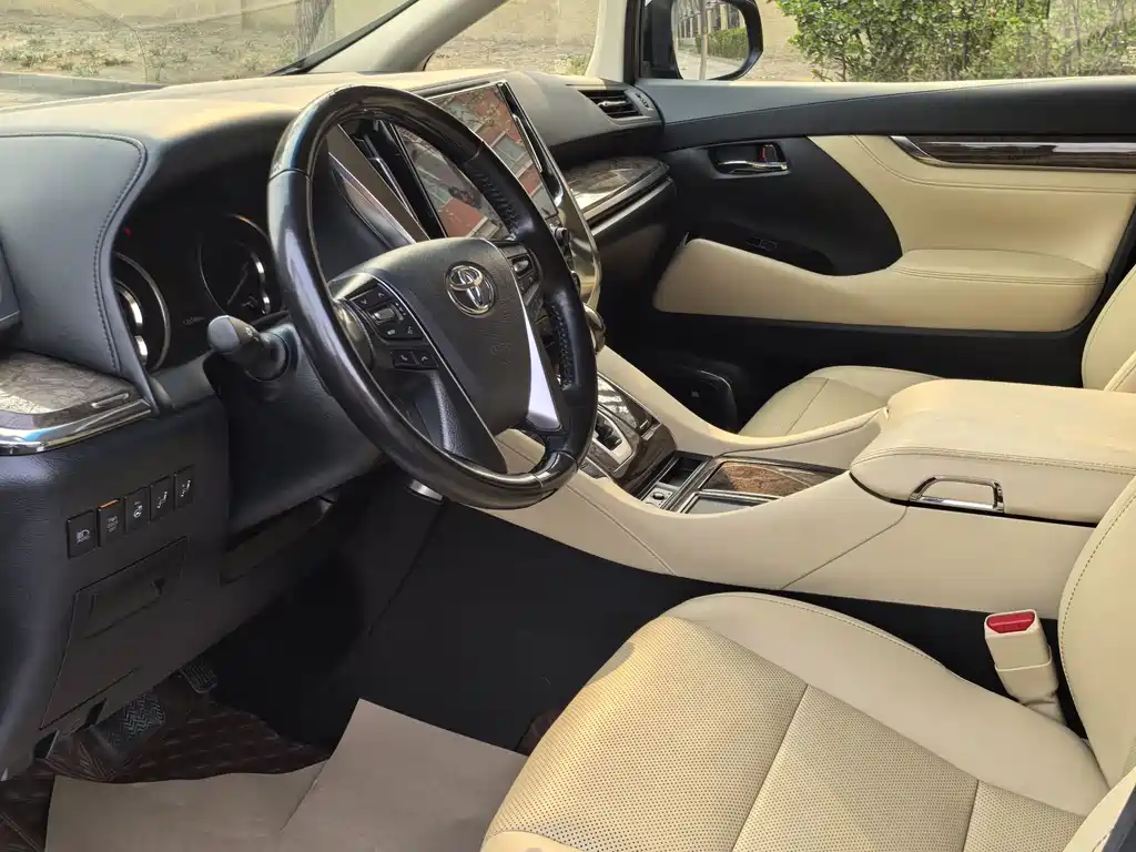 Wilfa 2021 Crown Dual Engine 2.5L HV Extreme Edition купить на сайте DeffCars