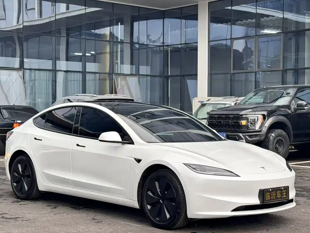 Model 3 2025 rear-wheel drive version купить на сайте DeffCars