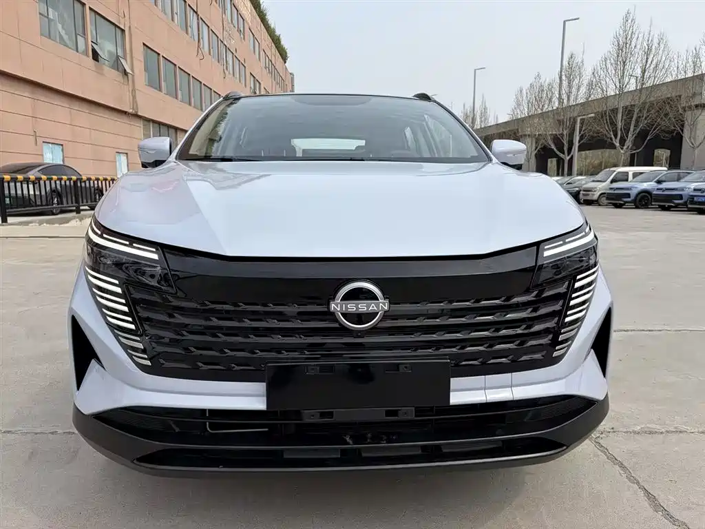 Qashqai 2025 Honor 2.0L CVT XV+ Leading Edition купить на сайте DeffCars