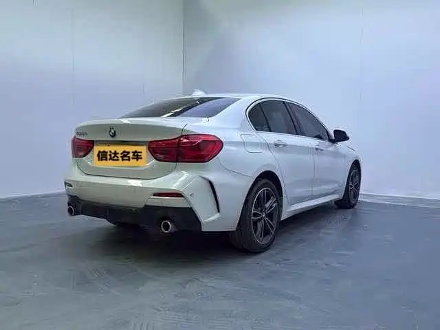 BMW 1 Series 2021 facelift 120i M sports version купить на сайте DeffCars