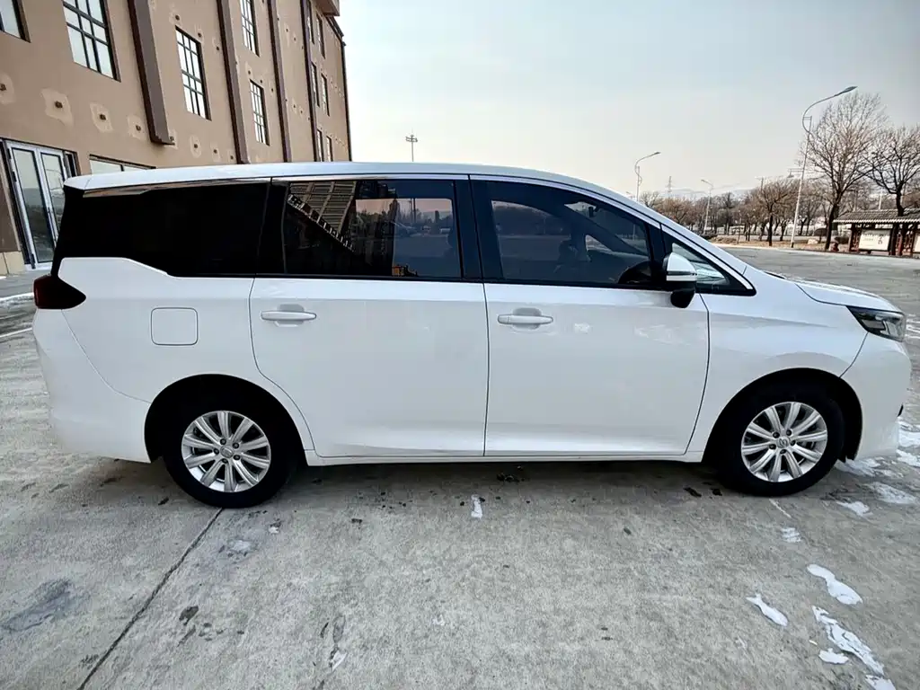 Trumpchi M6 2021 270T DCT Elite Edition (seven seats) купить на сайте DeffCars