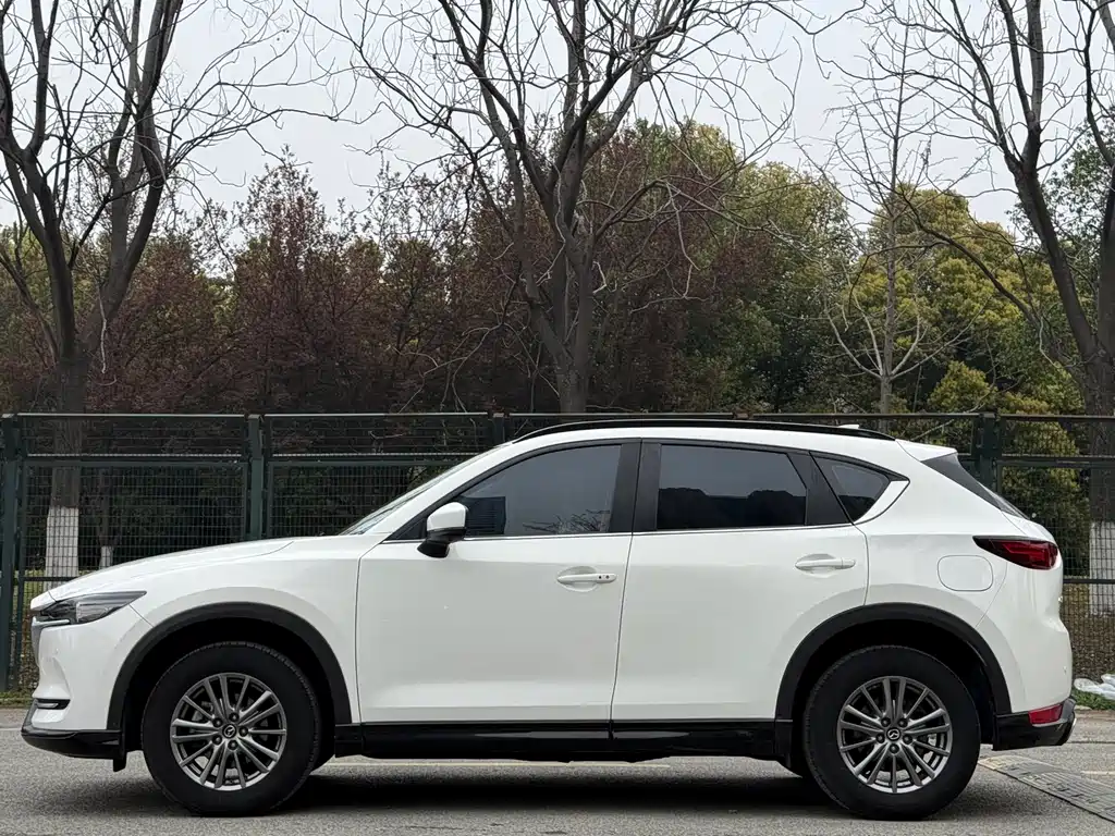Mazda CX-5 2021 2.0L automatic two-wheel drive smart model купить на сайте DeffCars