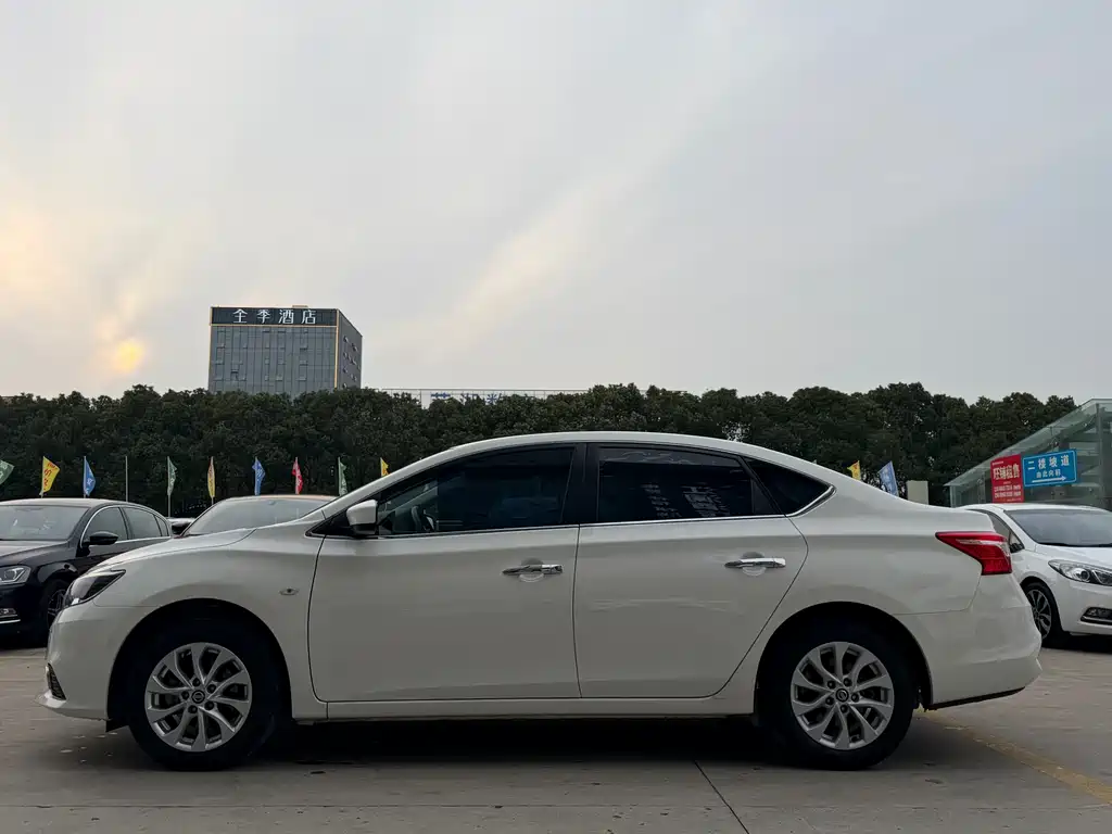 Sylphy 2021 Classic 1.6XL CVT Deluxe Edition купить на сайте DeffCars