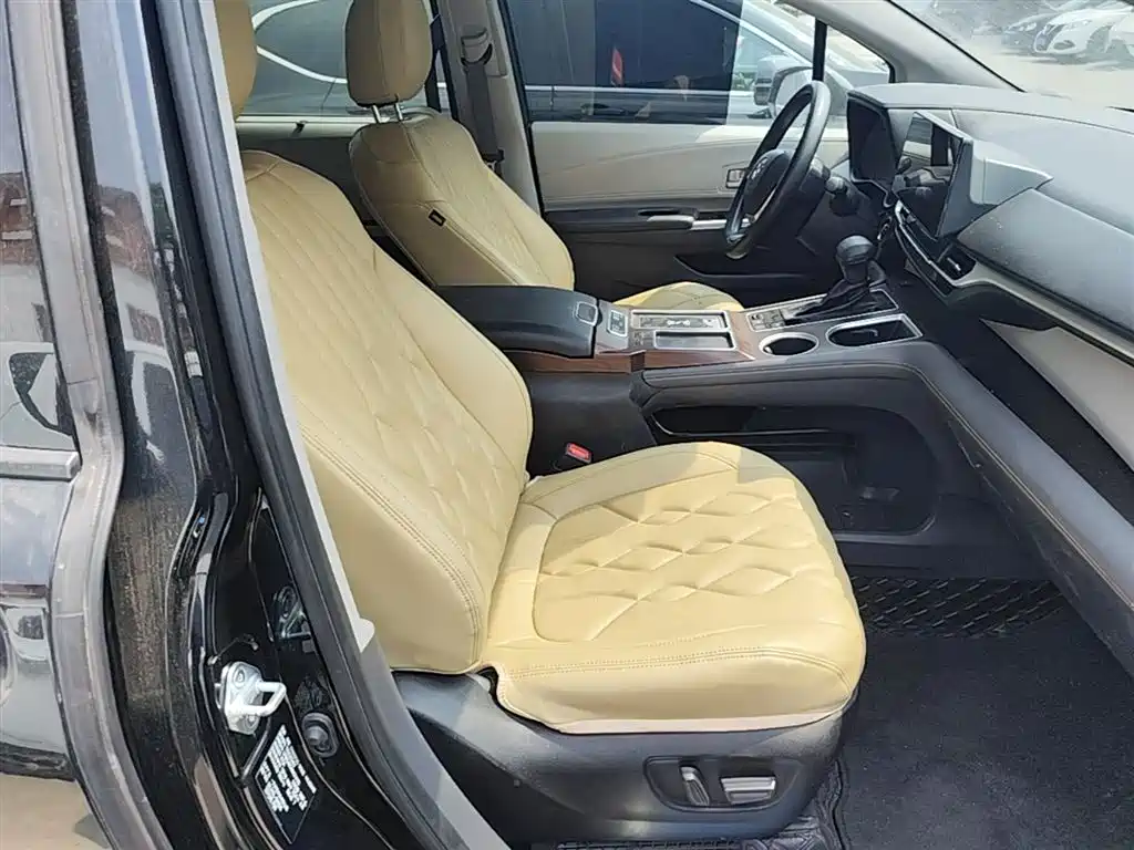 Grevia 2024 2.5L Hybrid Comfort Edition купить на сайте DeffCars