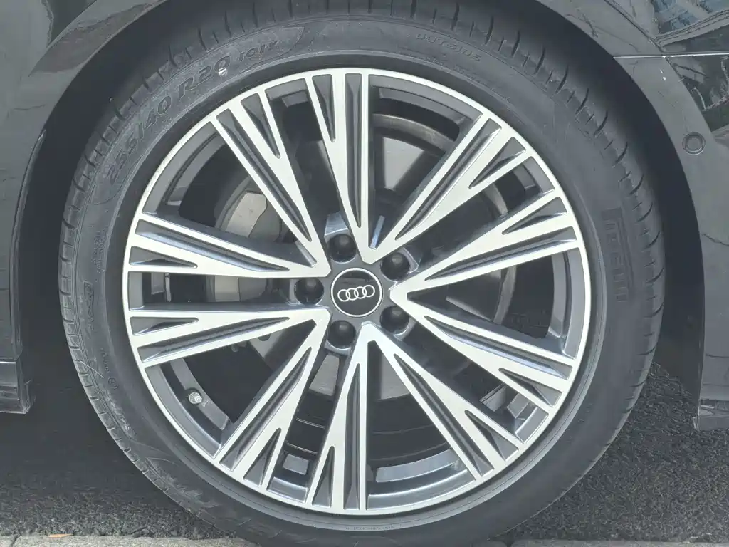 Audi A6L 2024 45 TFSI Premium Dynamic Model купить на сайте DeffCars