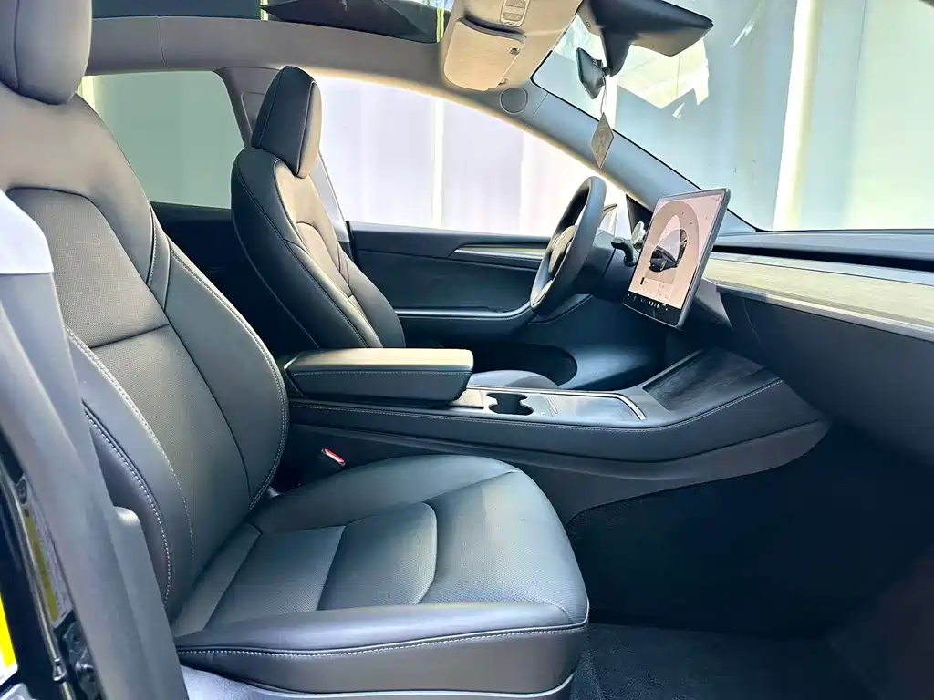 Model Y 2022 modified rear-wheel drive version купить на сайте DeffCars
