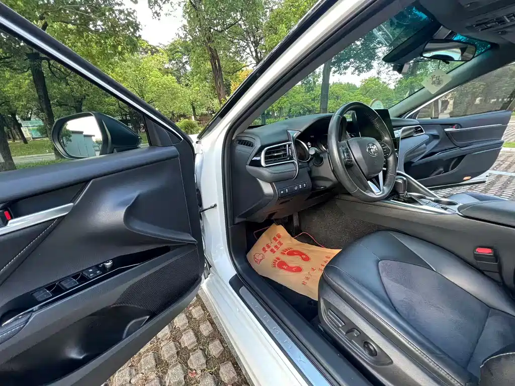 Camry 2023 2.0S Advanced Edition купить на сайте DeffCars
