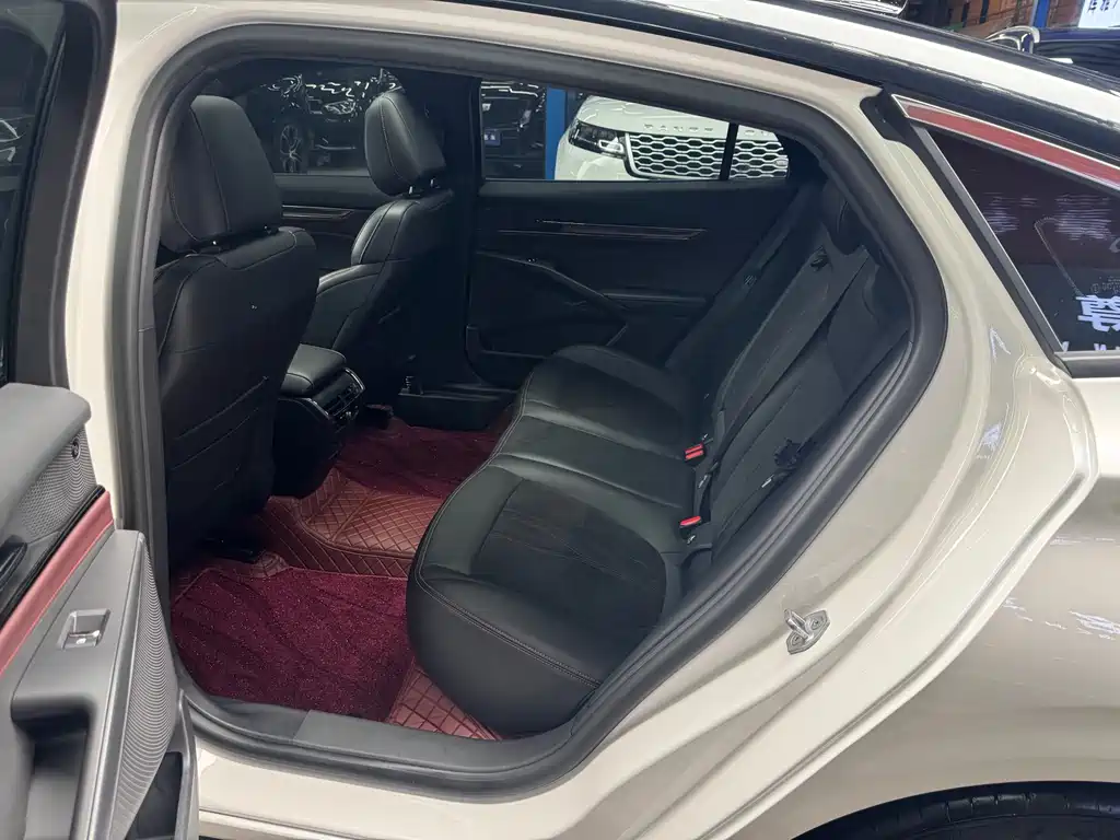 Mondeo 2022 facelift EcoBoost 245 Extreme купить на сайте DeffCars