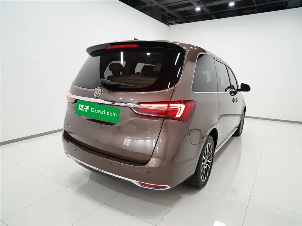 Buick GL8 2023 Land Business Class Smart Enjoyment купить на сайте DeffCars