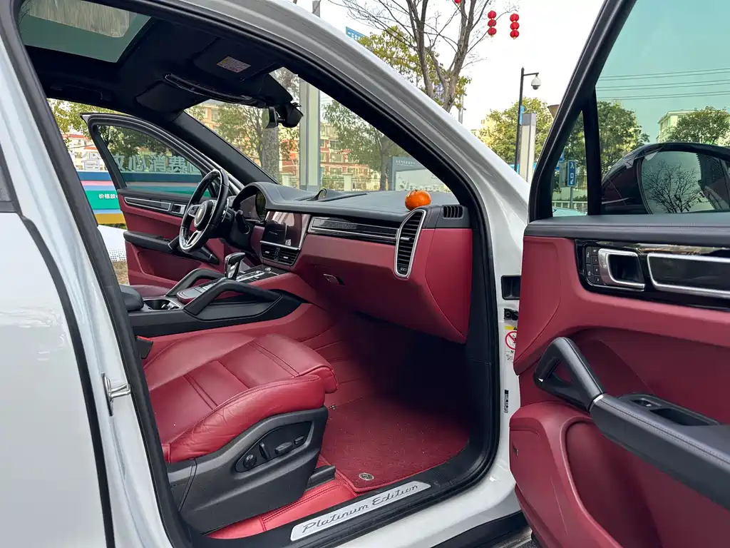 Cayenne 2023 Cayenne 3.0T Platinum Edition купить на сайте DeffCars