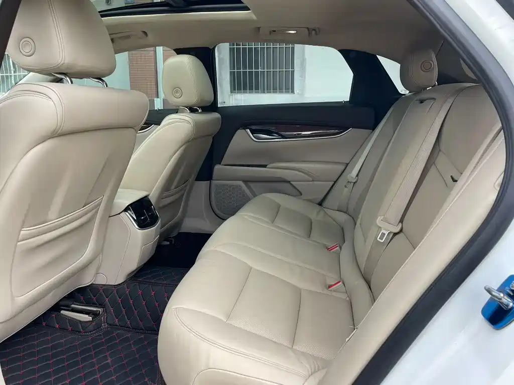 Cadillac XTS 2016 28T Elite купить на сайте DeffCars