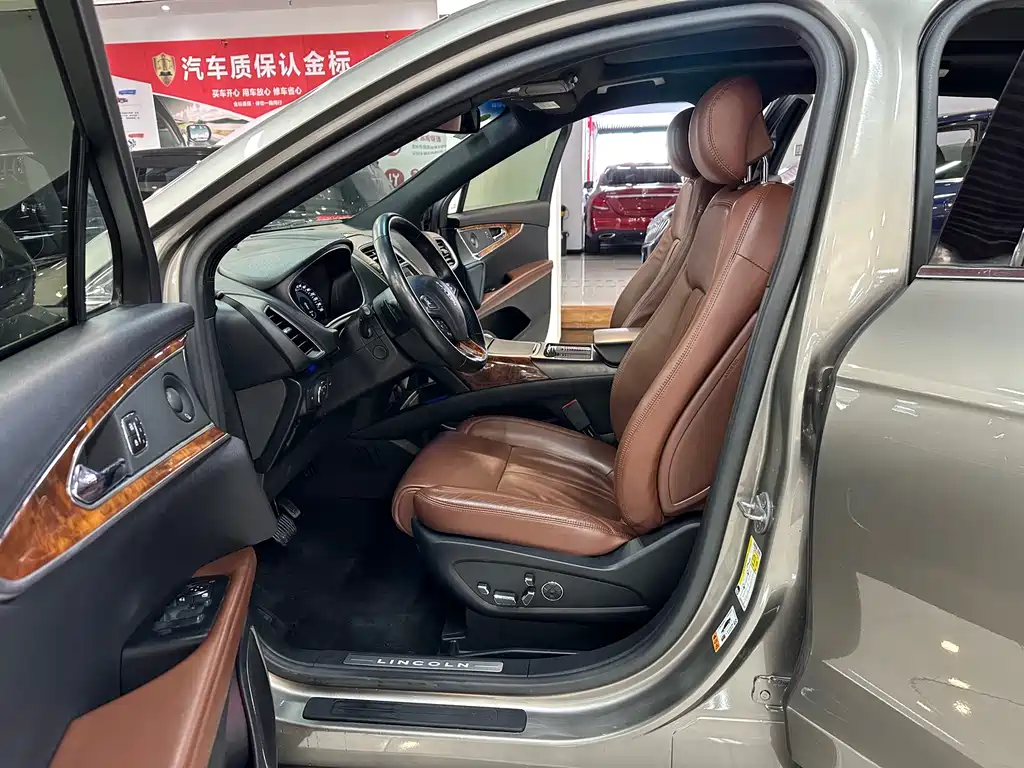 Lincoln MKX 2017 2.7T four-wheel drive premium version купить на сайте DeffCars