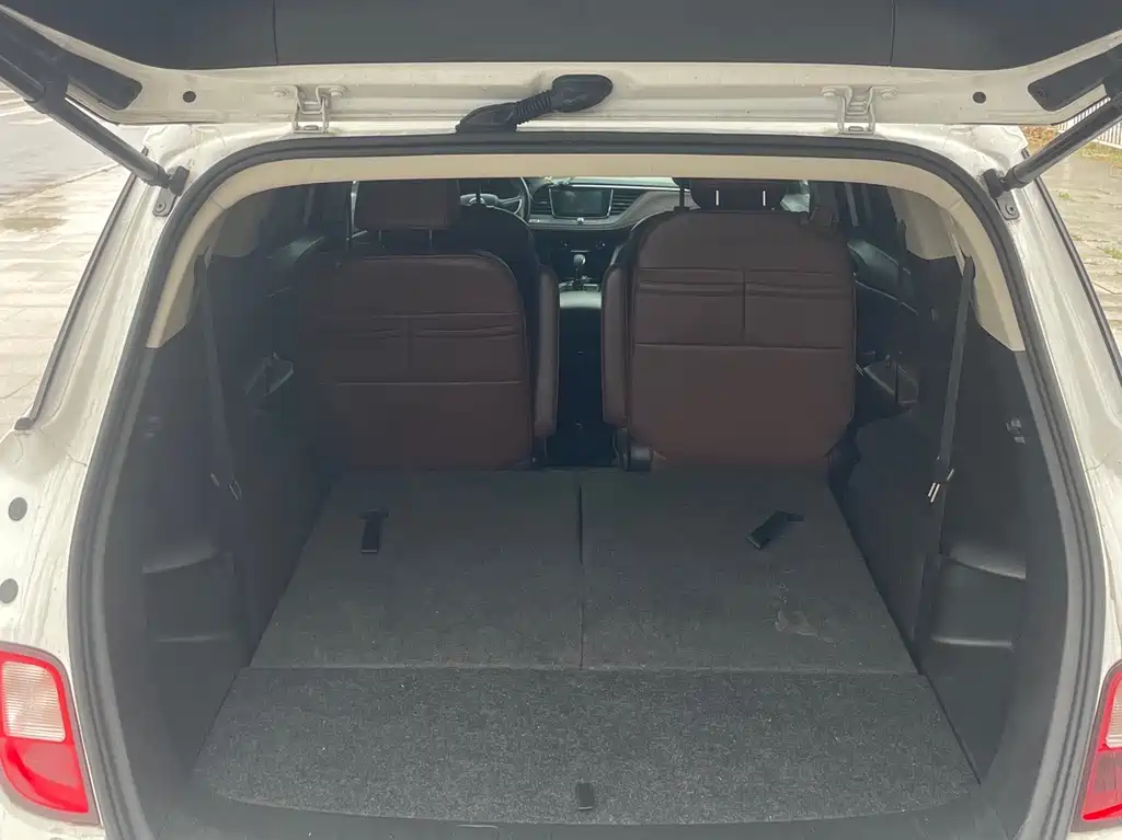 Buick GL6 2019 18T 6-seater interconnected premium model National VI купить на сайте DeffCars