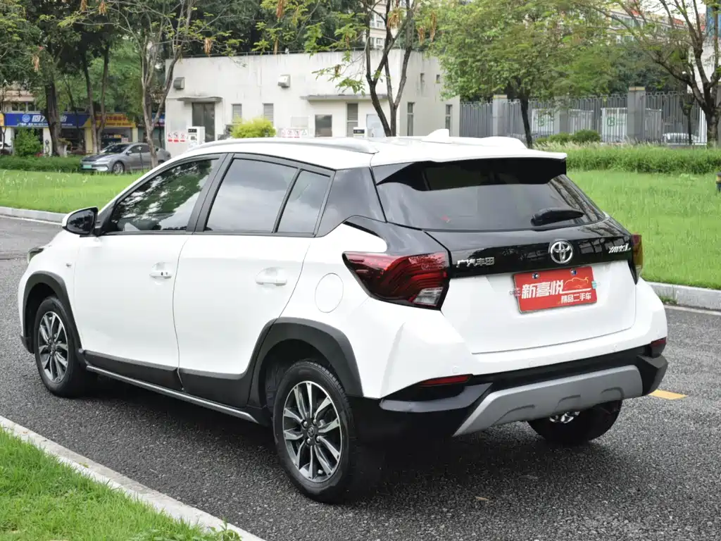 YARiS L Zhixuan 2022 Zhixuan X 1.5L CVT luxury PLUS version купить на сайте DeffCars