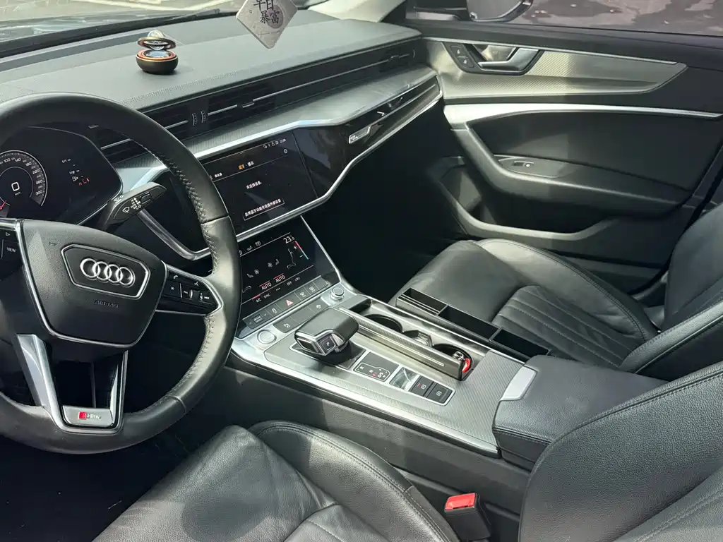 Audi A6L 2019 40 TFSI luxury and elegant model купить на сайте DeffCars