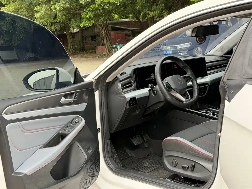Lamando 2022 Lamandol 280TSI DSG Spicy Edition купить на сайте DeffCars