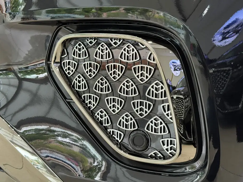 Mercedes-Benz GLS 2025 GLS 450 4MATIC luxury model купить на сайте DeffCars