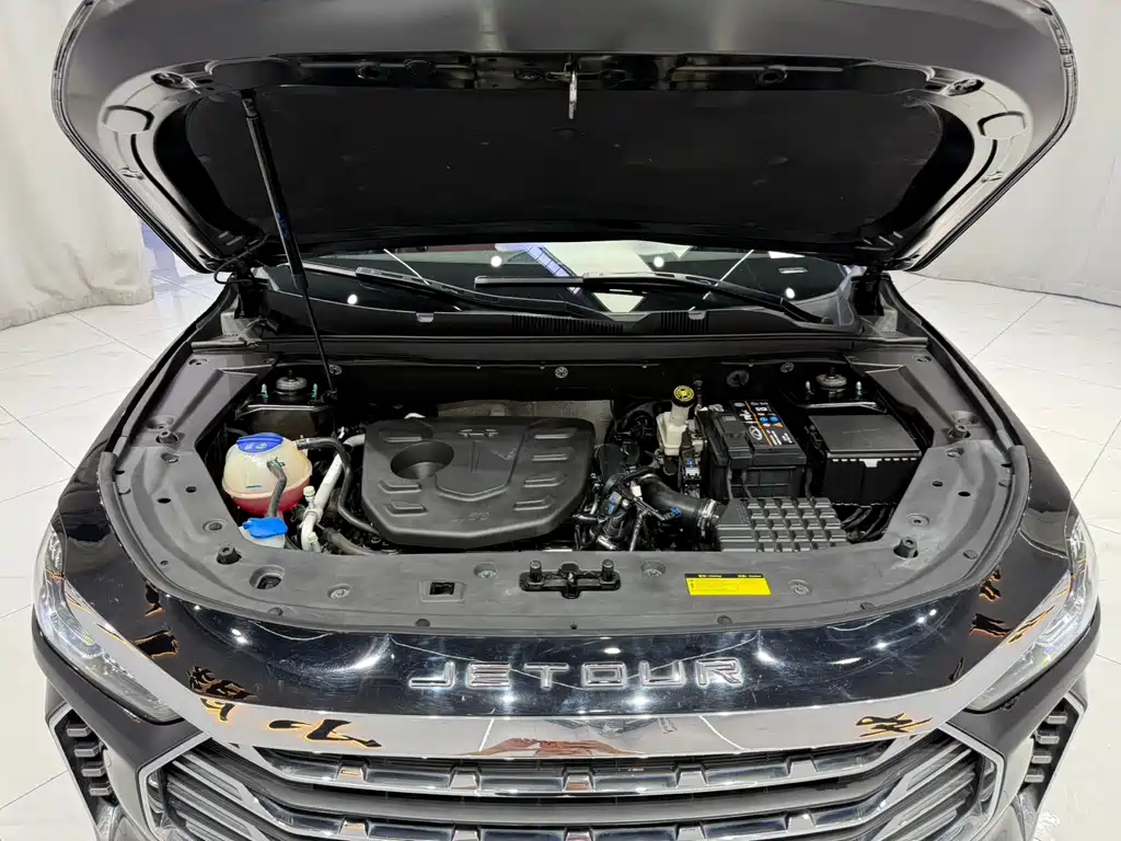Jietu X70 PLUS 2022 model 1.5T CVT mountain 7 seats купить на сайте DeffCars