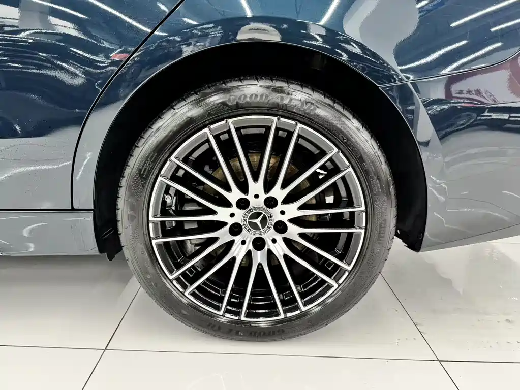 Mercedes-Benz C-Class 2025 C 260 L Sports Edition купить на сайте DeffCars
