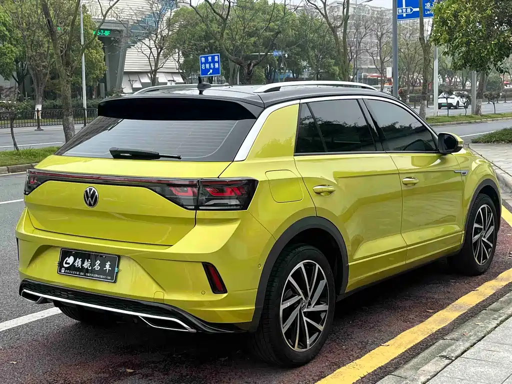 T-ROC 2023 300TSI DSG two-wheel drive starlight version купить на сайте DeffCars