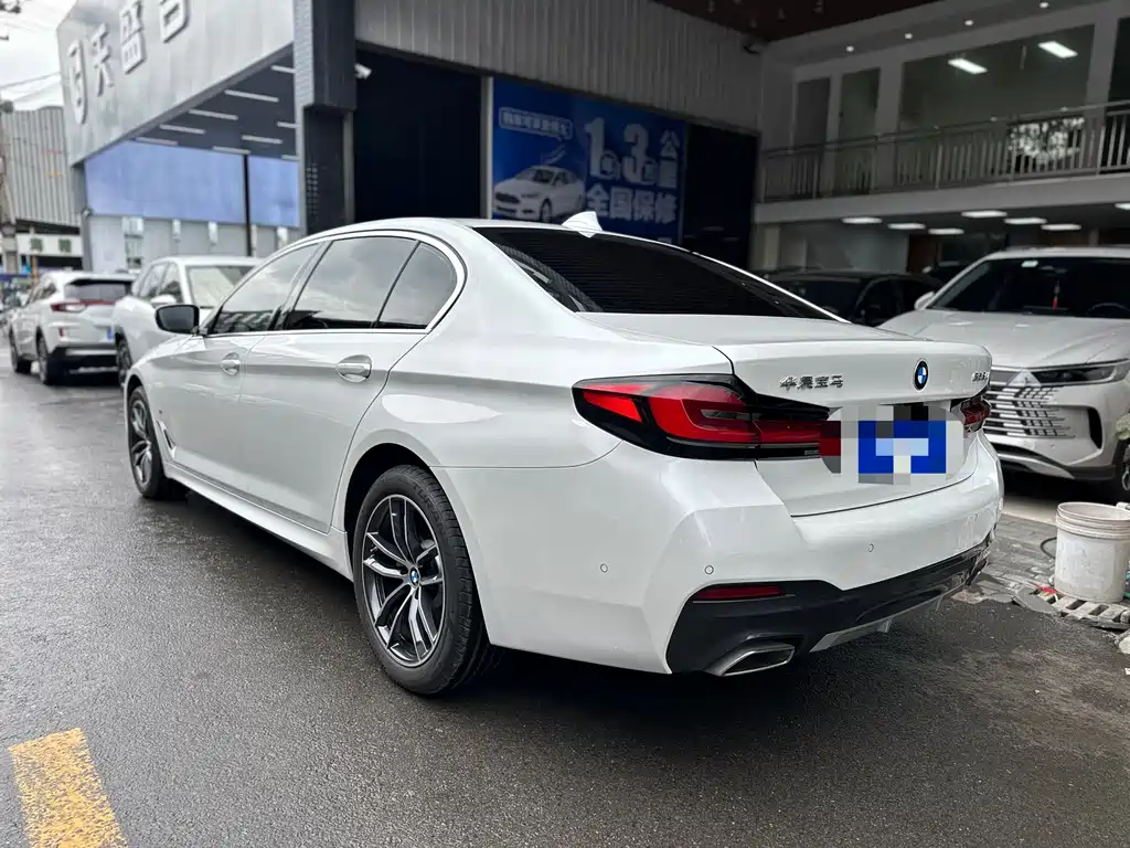 BMW 5 Series 2022 facelift 525Li M Sports Package купить на сайте DeffCars
