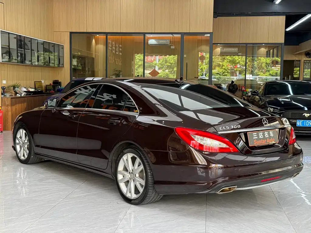 Mercedes CLS 2012 300 CGI купить на сайте DeffCars