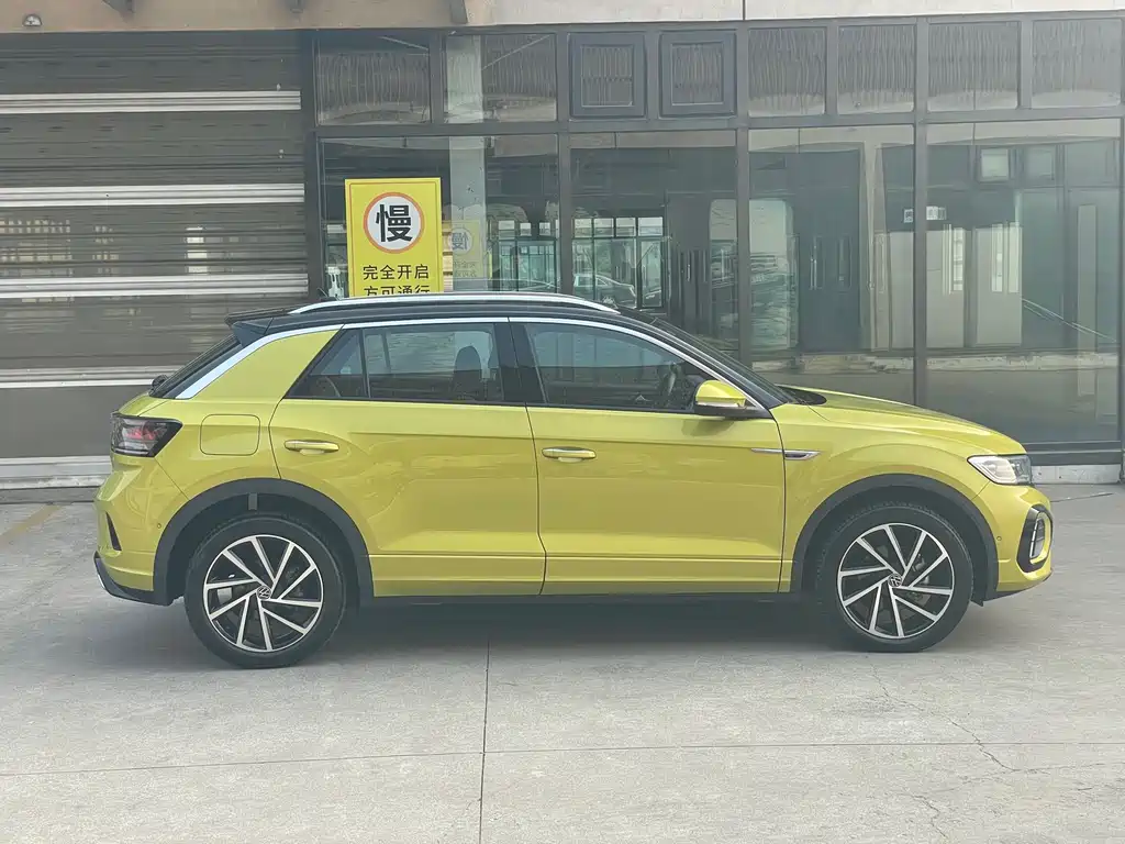 T-ROC 2023 300TSI DSG two-wheel drive Chenguang version купить на сайте DeffCars