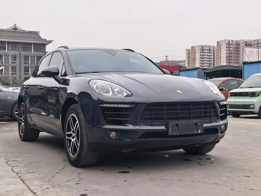Macan 2017 Macan 2.0T купить на сайте DeffCars