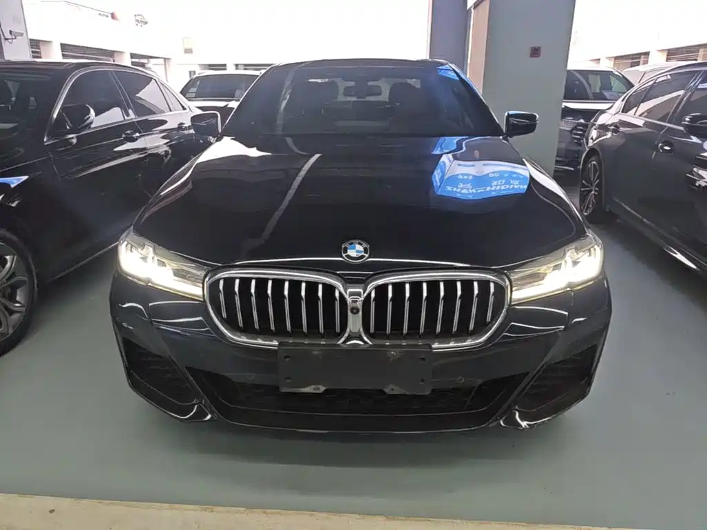 BMW 5 Series 2022 facelift 2 530Li leading M sports package купить на сайте DeffCars