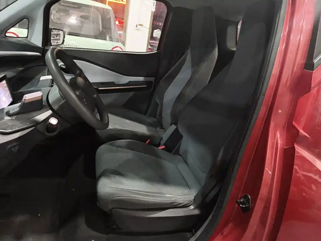 Baojun E200 2019 250KM Smart Travel Edition купить на сайте DeffCars