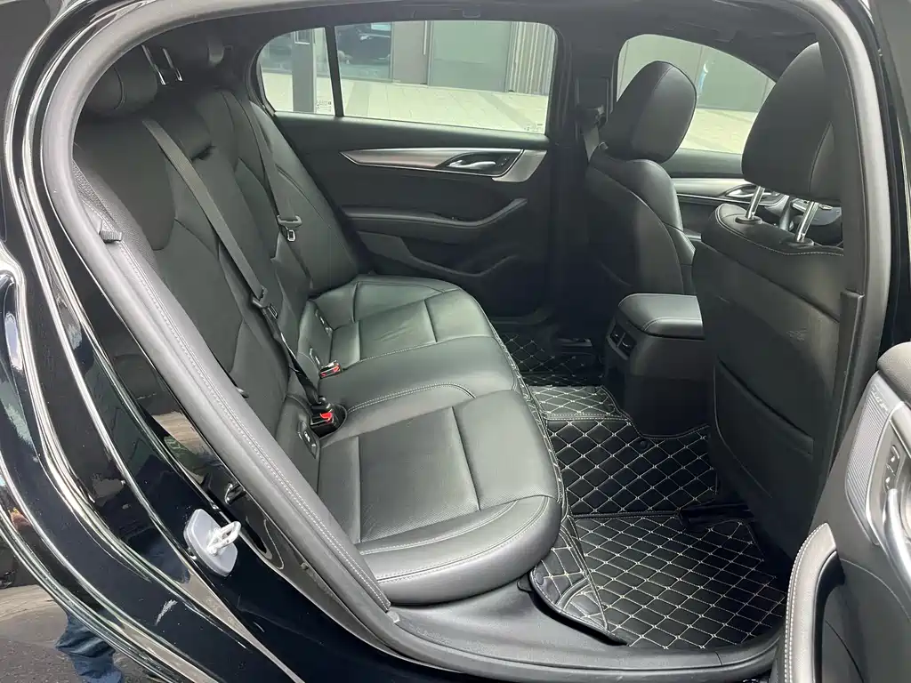 Cadillac CT5 2023 28T Premium Model купить на сайте DeffCars