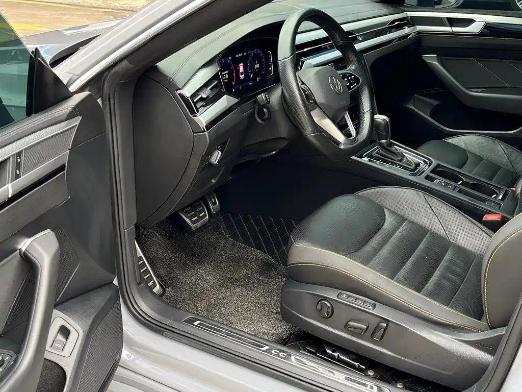 FAW-Volkswagen CC 2021 380TSI Dazzling Edition 30th Anniversary Edition купить на сайте DeffCars